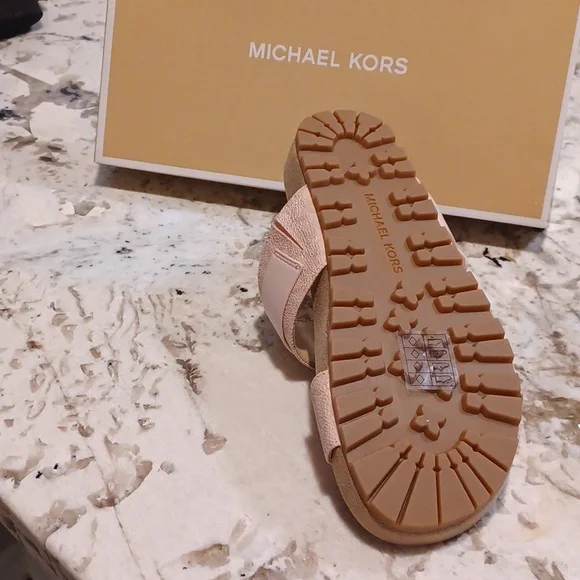 Michael Kors Blush Pink Mylah MK Signature Print Slide Sandals NEW SZ 6.5 - Picture 14 of 14